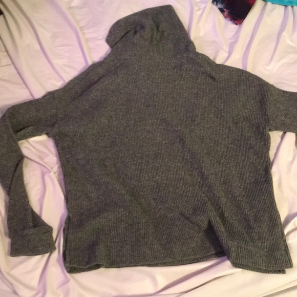 Sweater - Picture 3 of 3